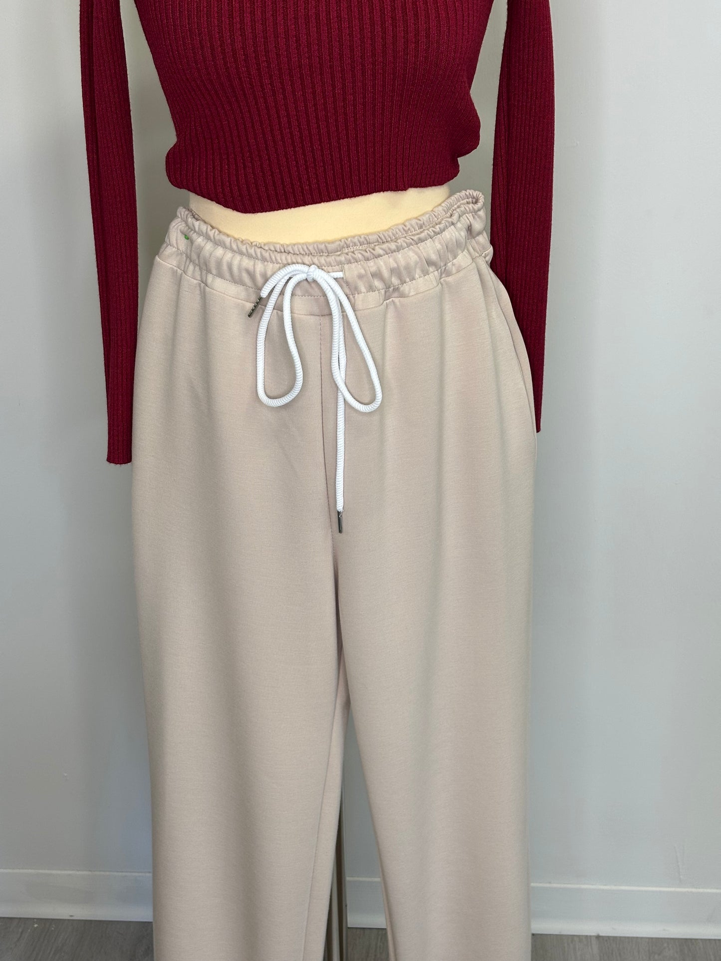 Pantalone in felpa variante unica .